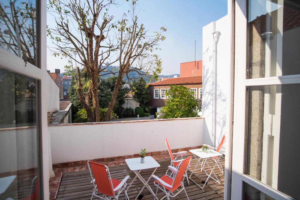 Dona Emilia Guest House & Studio Apartment Building 비아나도카스텔로 외부 사진