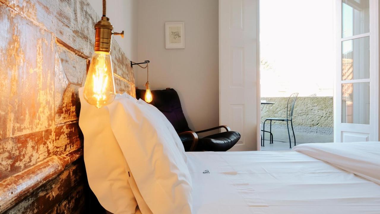 Dona Emilia Guest House & Studio Apartment Building 비아나도카스텔로 외부 사진